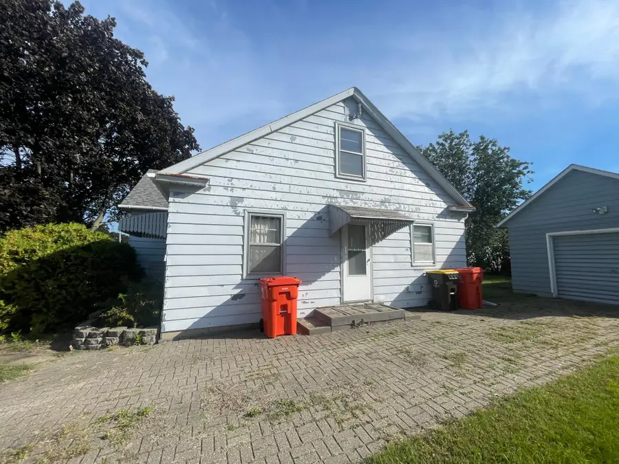 307 S Grant Street, Fairmont, MN 56031 - #3