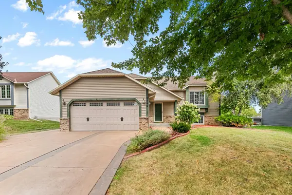 8844 Acadia Road, Woodbury, MN 55125