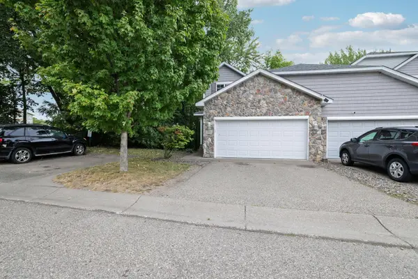 2461 Williams Drive, Burnsville, MN 55337
