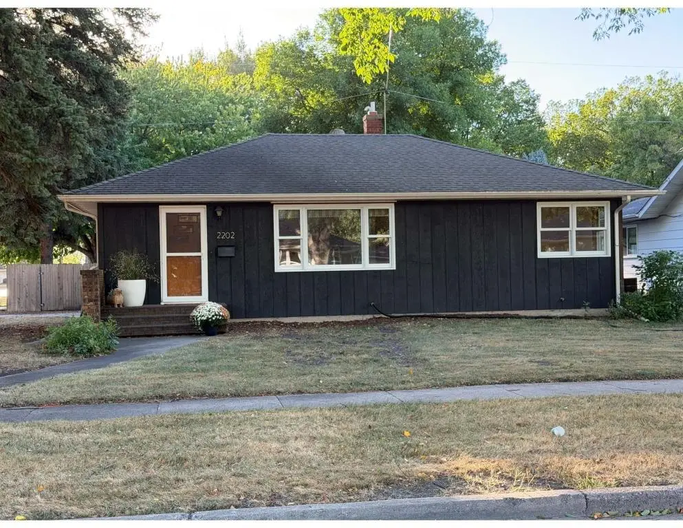 2202 8th Street N, Fargo, ND 58102 - #1