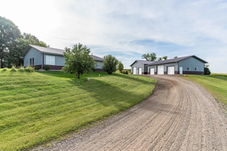 403 W Prairie Avenue, Elizabeth, MN 56533 - #2