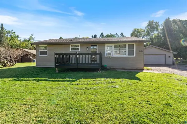 4948 Nelsondale Road, Duluth, MN 55811