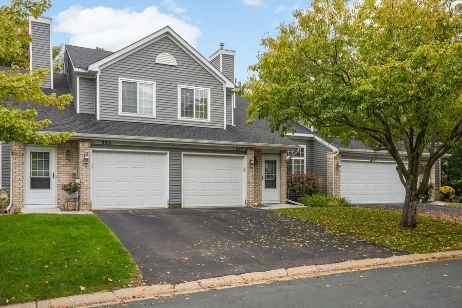 547 Mission Hills Way W, Chanhassen, MN 55317 - #3