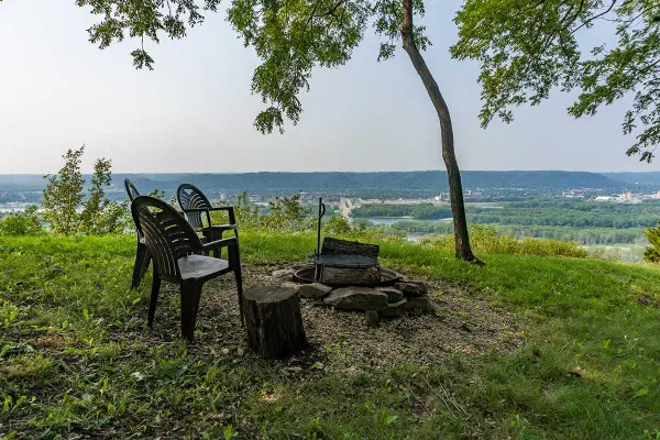 0 State Road 35 54, Fountain City, WI 54629