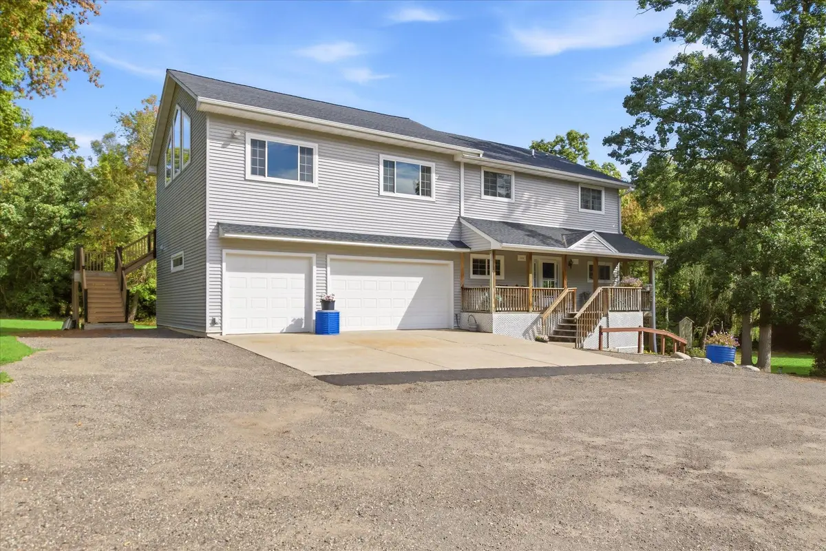 14690 284 1/2 Avenue Nw, Zimmerman, MN 55398 - #1