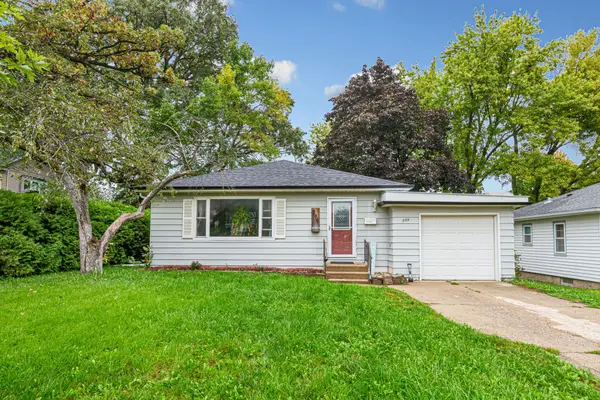 399 E Hawthorne Street, Albert Lea, MN 56007