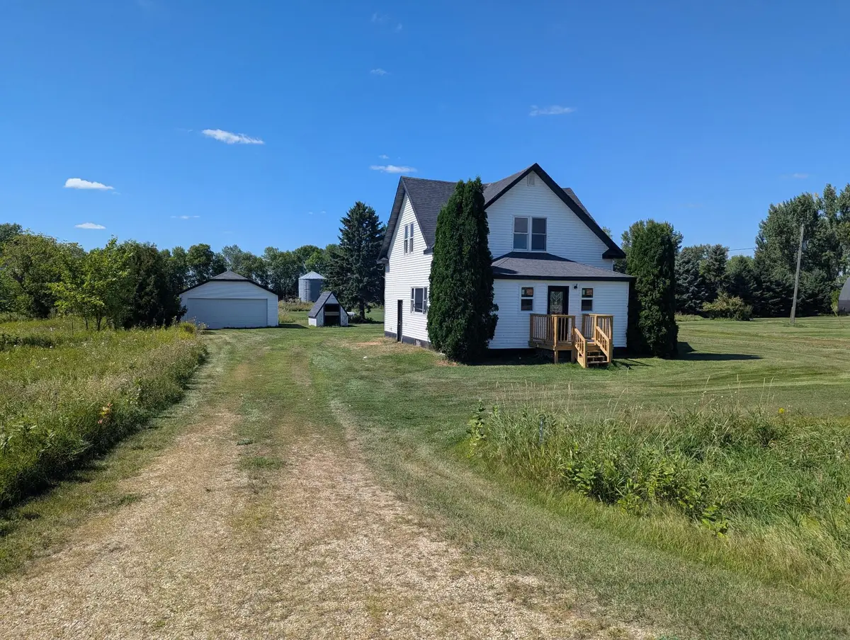 39909 270th Avenue Nw, Stephen, MN 56757 - #1