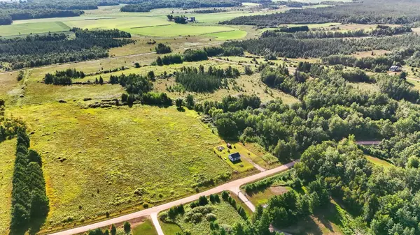 27048 Hawthorn Road #2039, Hinckley, MN 55037