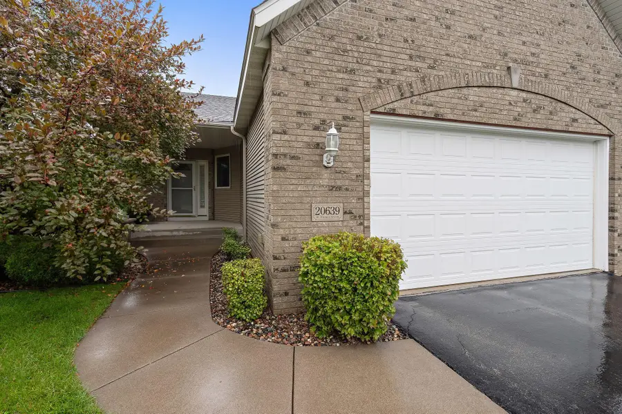 20639 Kearney Path, Lakeville, MN 55044 - #2