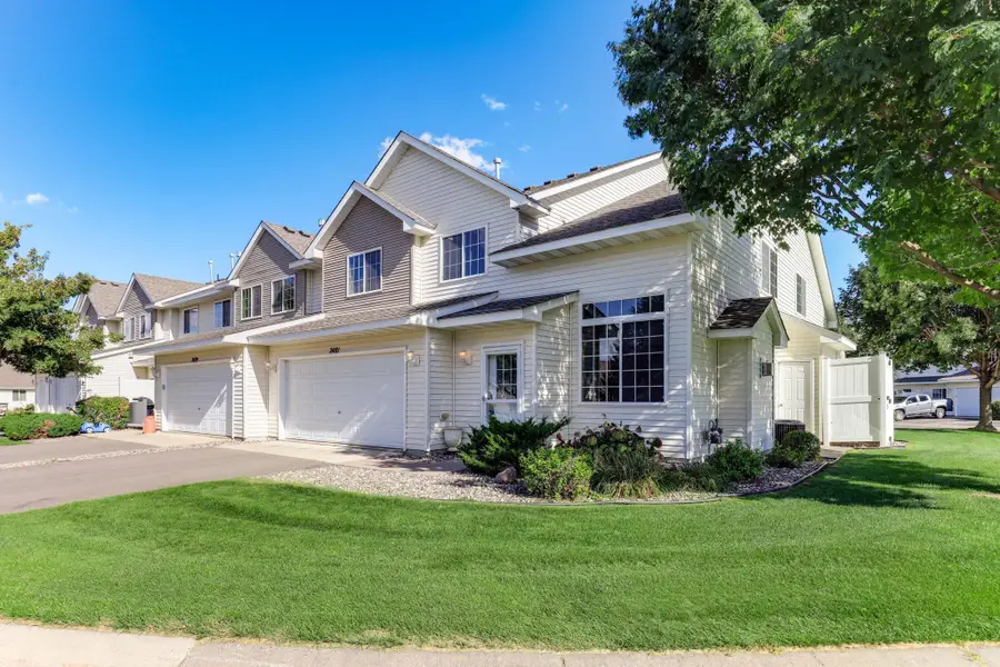 2481 Yellowstone Drive #104, Hastings, MN 55033 - #2