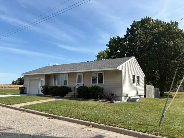 105 6th Street, Cleveland, MN 56017
