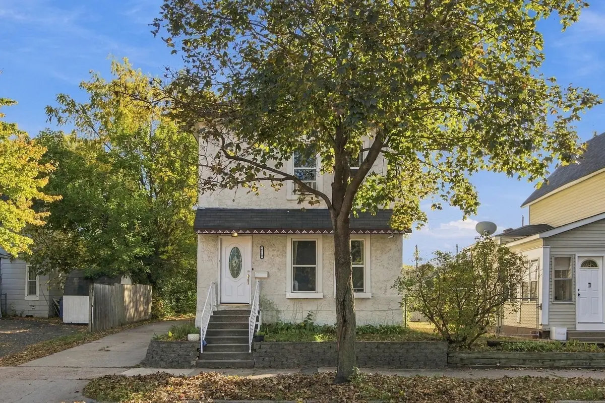 718 19th Avenue Ne, Minneapolis, MN 55418 - #1