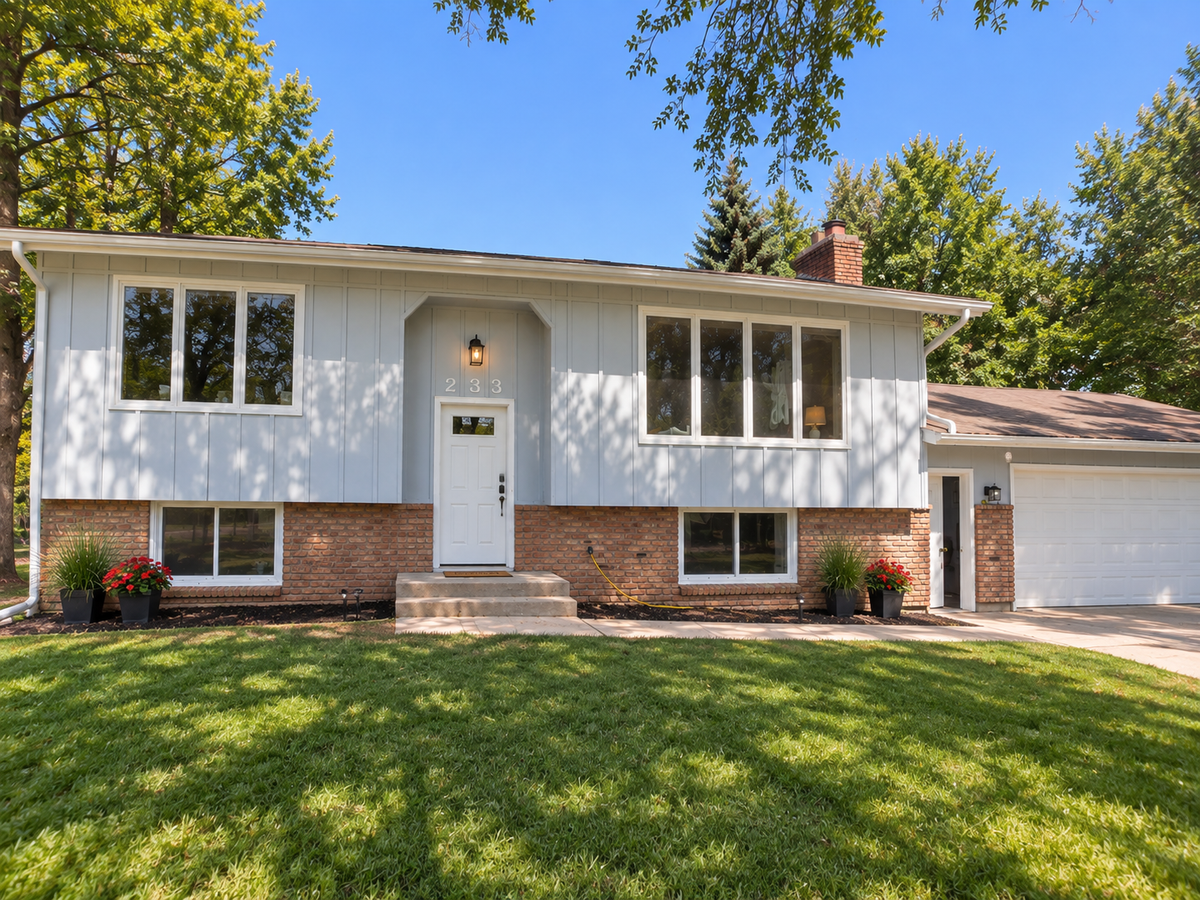 233 104th Avenue Nw, Coon Rapids, MN 55448 - #1
