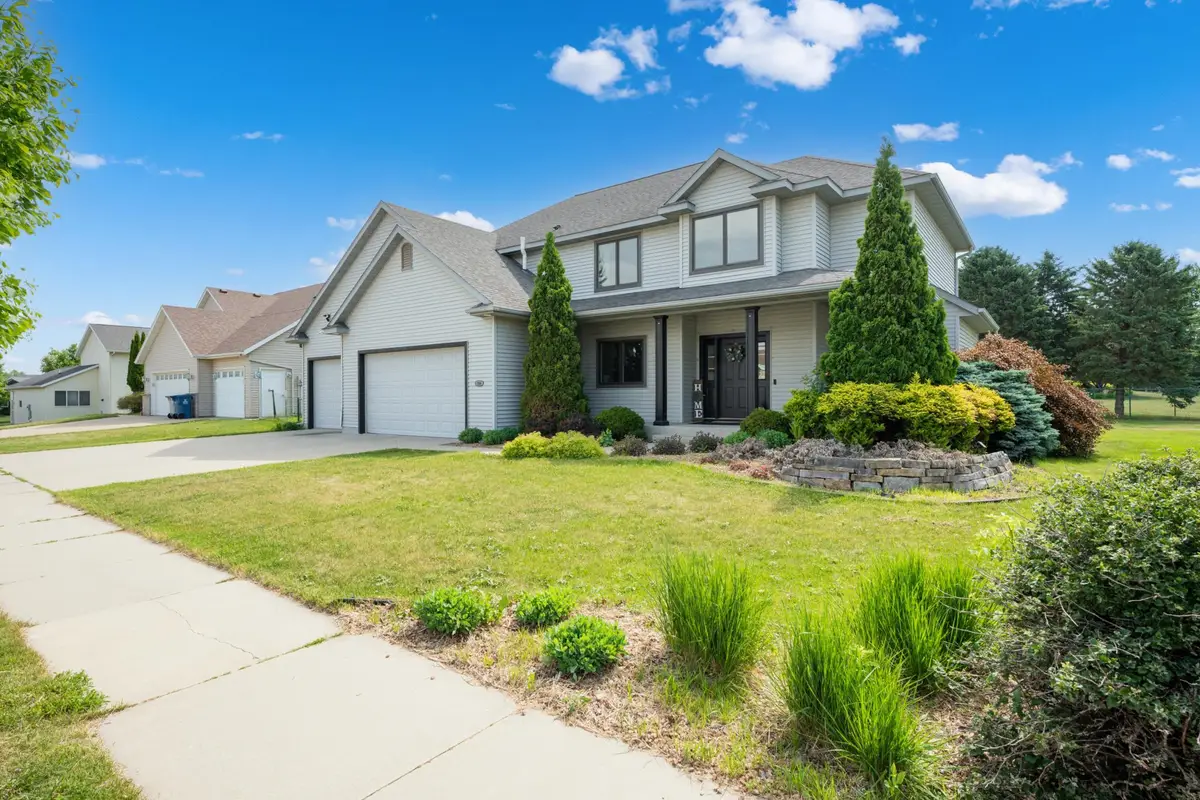 2980 Darcy Drive Ne, Rochester, MN 55906 - #1