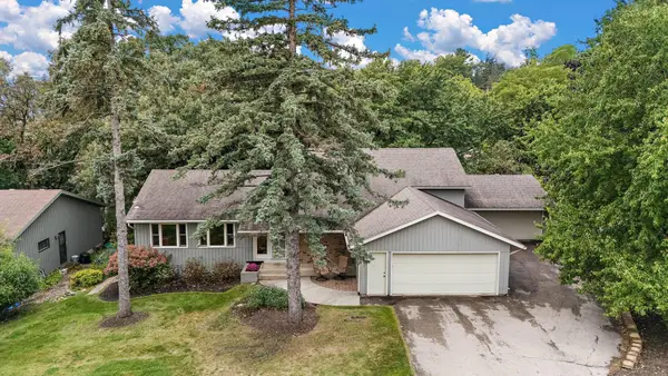 803 Sierra Lane Ne, Rochester, MN 55906