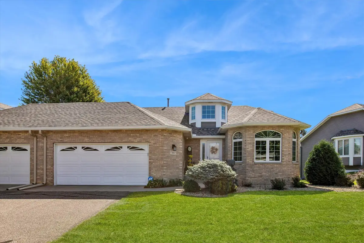 3012 Highpointe Curve, Roseville, MN 55113 - #1