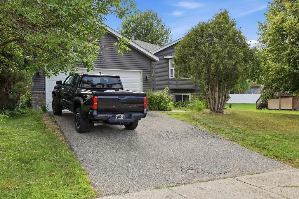 17373 Glencoe Avenue, Lakeville, MN 55044 - #1