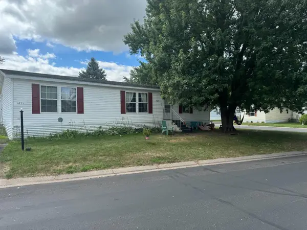 1621 Park Street, Shoreview, MN 55126