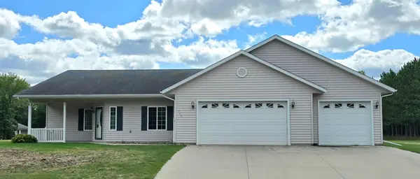 386 Lake Avenue Ne, Clearbrook, MN 56634
