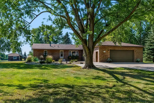 8840 235th Street W, Lakeville, MN 55044