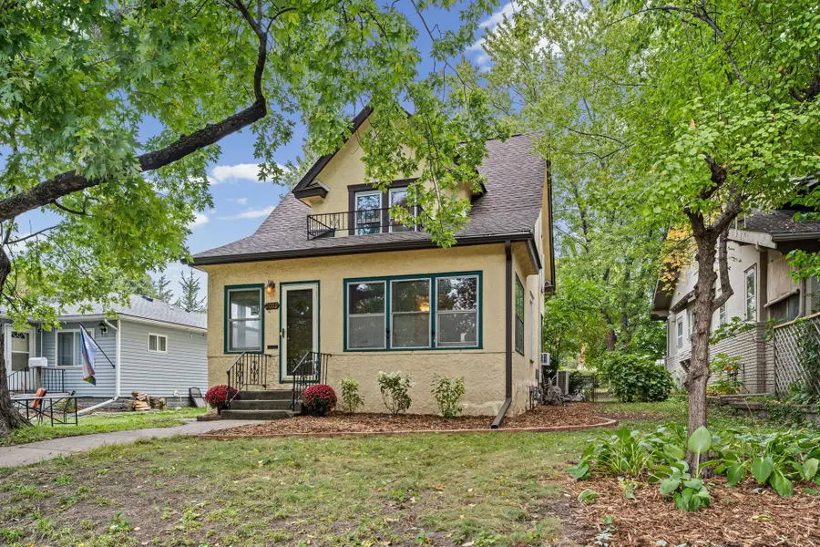 2017 22nd Avenue Ne, Minneapolis, MN 55418 - #2