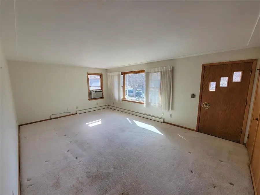6516 Elm Street, North Branch, MN 55056 - #3
