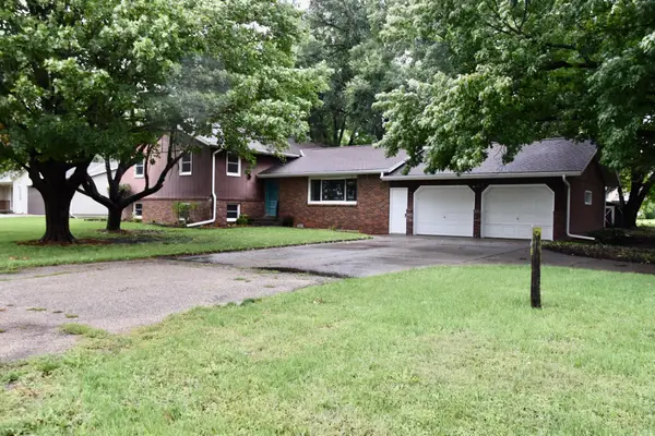 939 6th Street, Ocheyedan, IA 51354