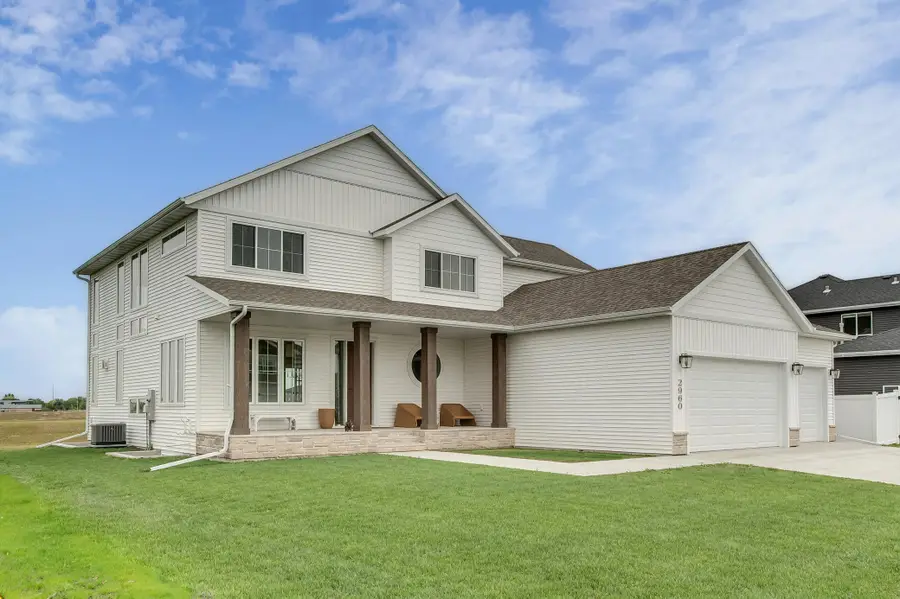 2960 Prairie Farms Circle S, Fargo, ND 58104 - #3