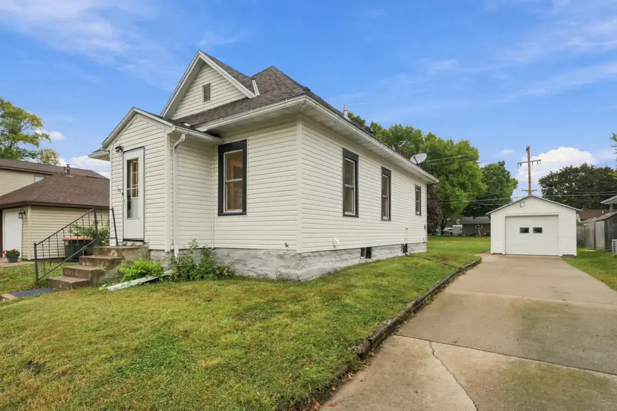 116 High Ave Avenue, Gaylord, MN 55334 - #2