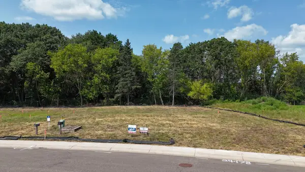 24138 Polk Street Ne, East Bethel, MN 55005