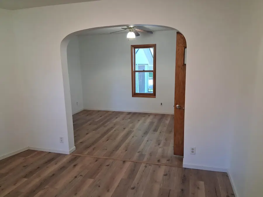 217 W Oak Street, Osakis, MN 56360 - #2