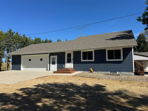 14347 380th Street, Montgomery, MN 56069