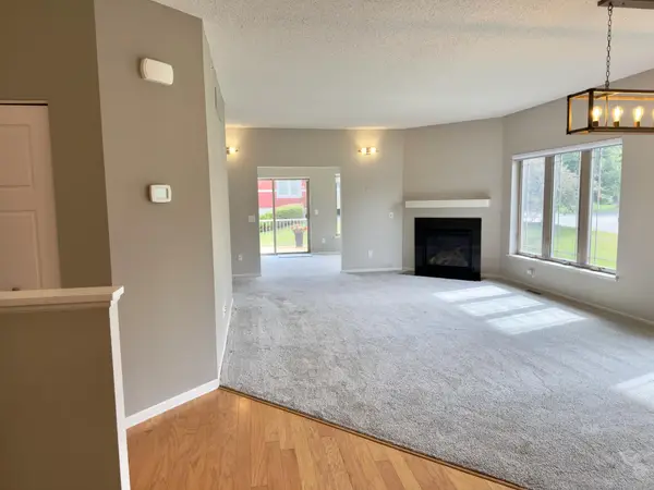 6737 99th Avenue N, Brooklyn Park, MN 55445