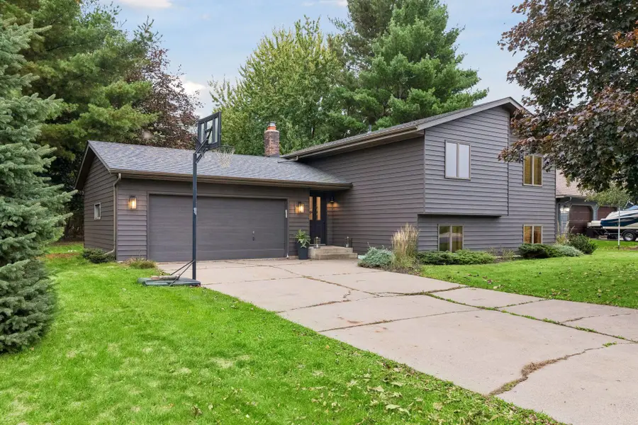 1112 Grandview Drive, Hudson, WI 54016 - #2