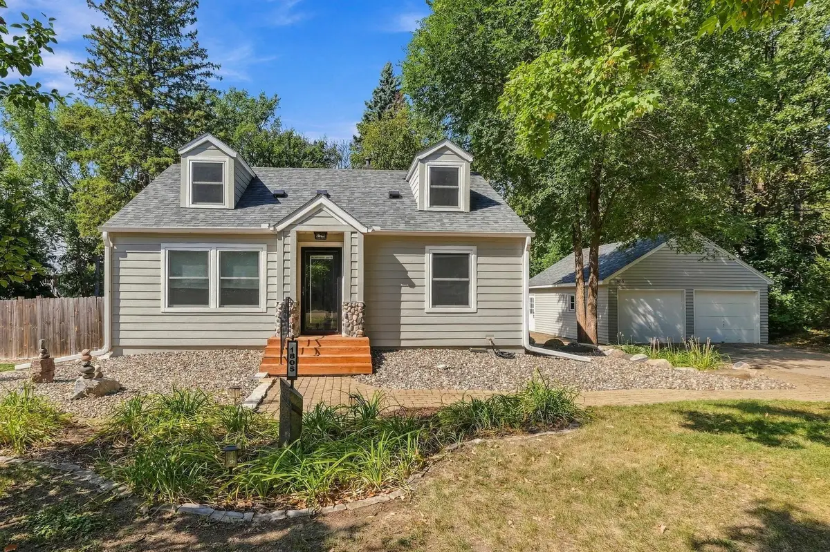 1805 Oakview Lane N, Plymouth, MN 55441 - #1