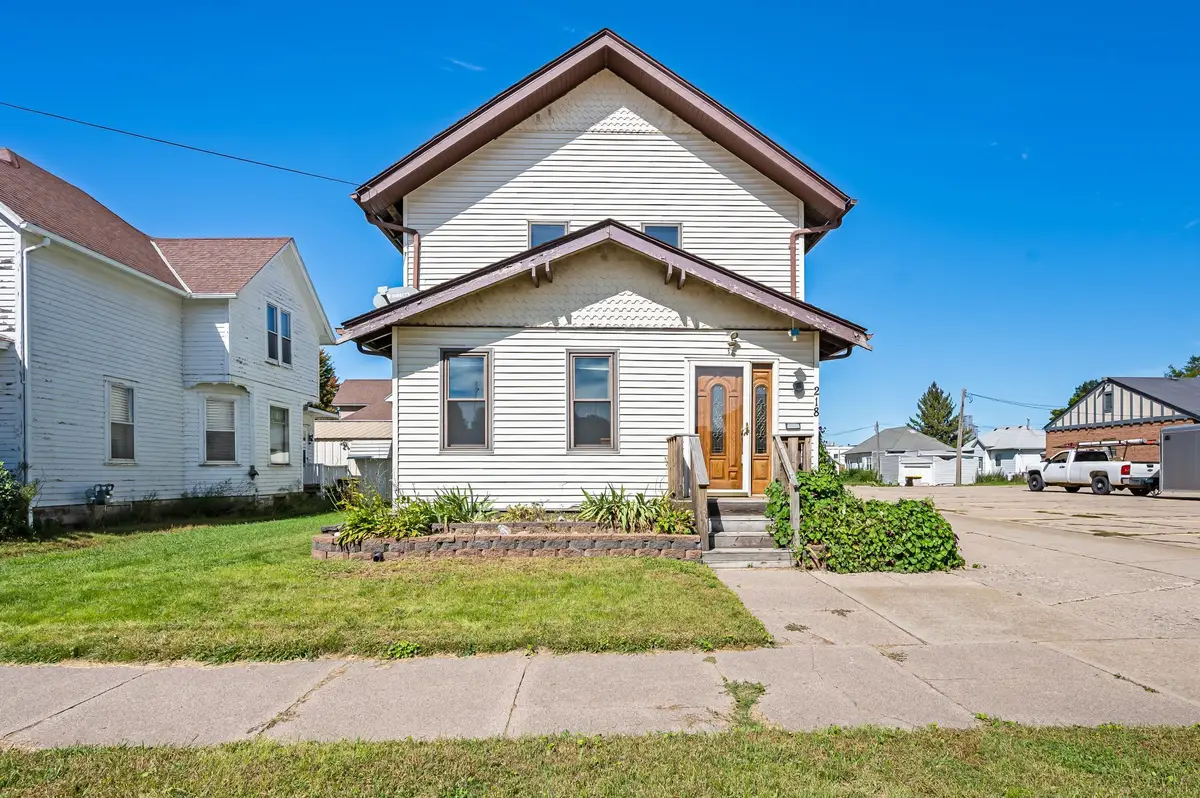 218 W 3rd Street, Fairmont, MN 56031 - #1