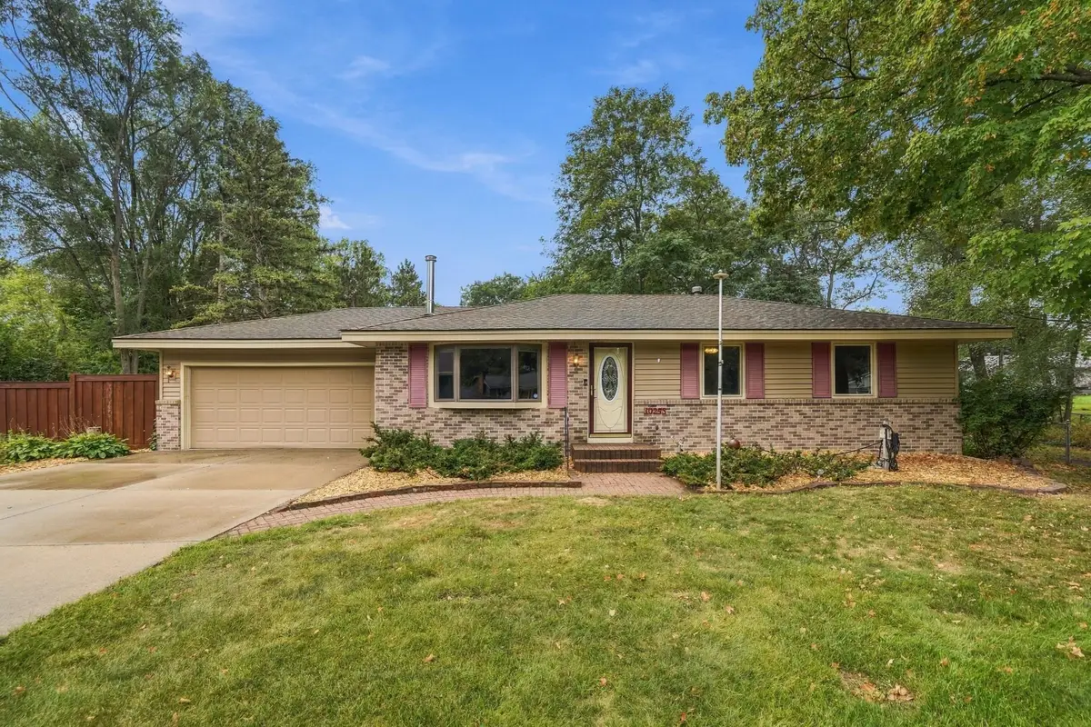 10248 Washburn Circle S, Bloomington, MN 55431 - #1