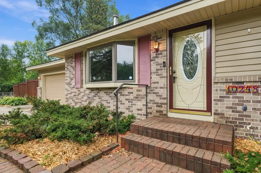 10248 Washburn Circle S, Bloomington, MN 55431 - #2