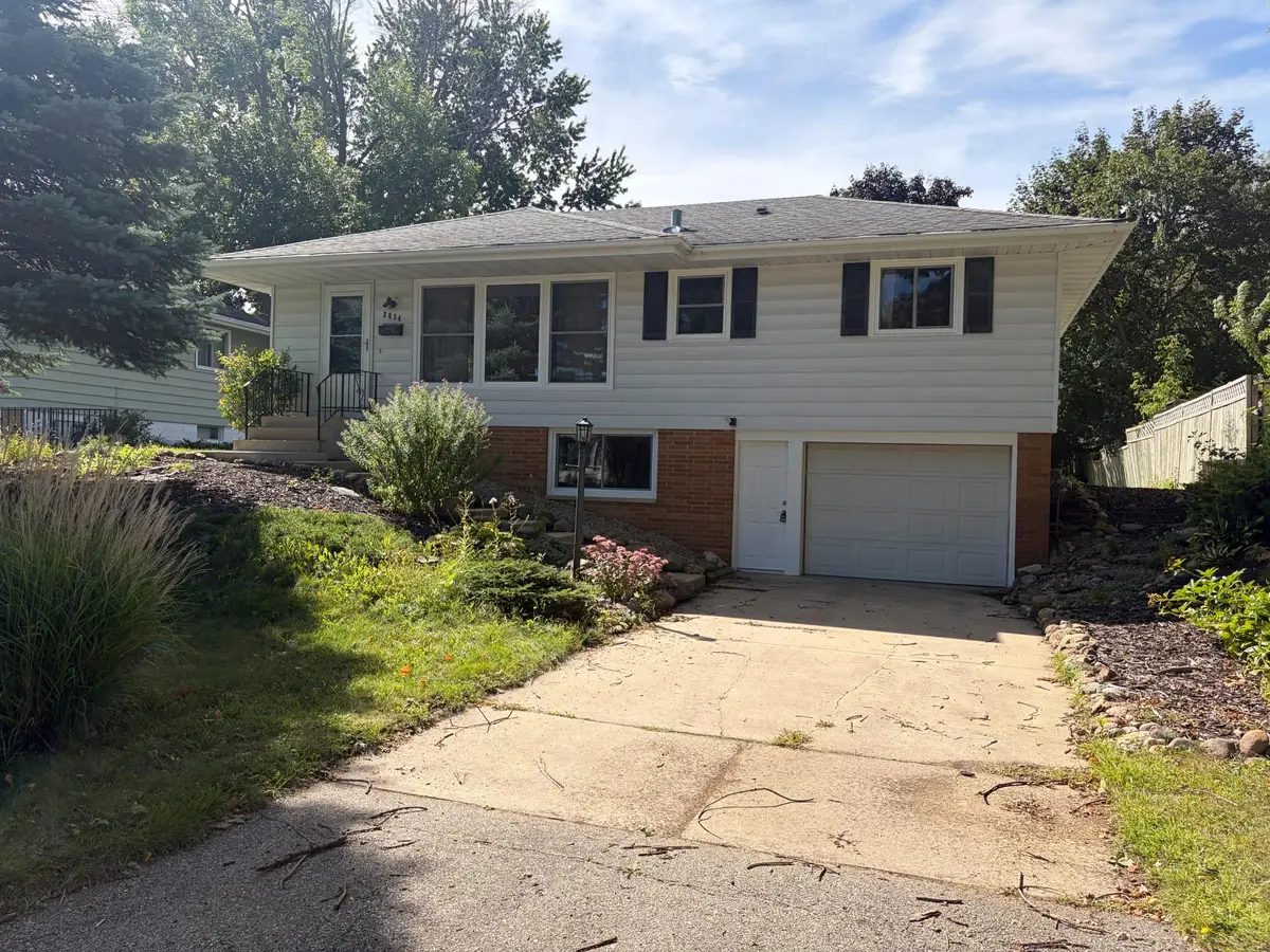 2034 24th Street Nw, Rochester, MN 55901 - #1