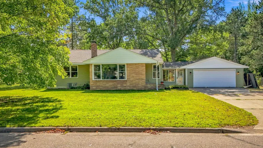 607 Fair Avenue W, Mora, MN 55051 - #2