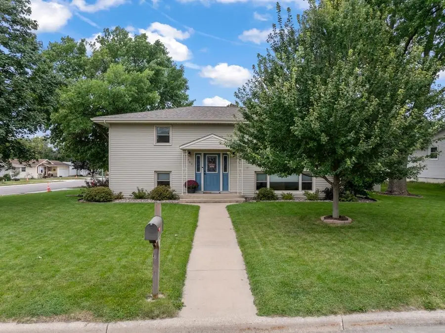 700 Lyndale Avenue, Spring Valley, MN 55975 - #2