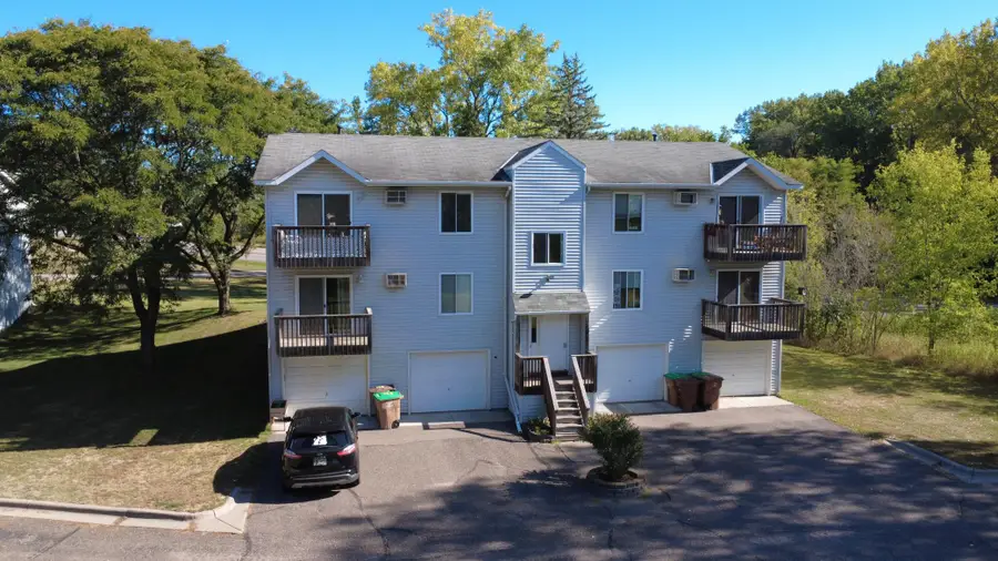 240 Hallam Avenue S, Mahtomedi, MN 55115 - #2