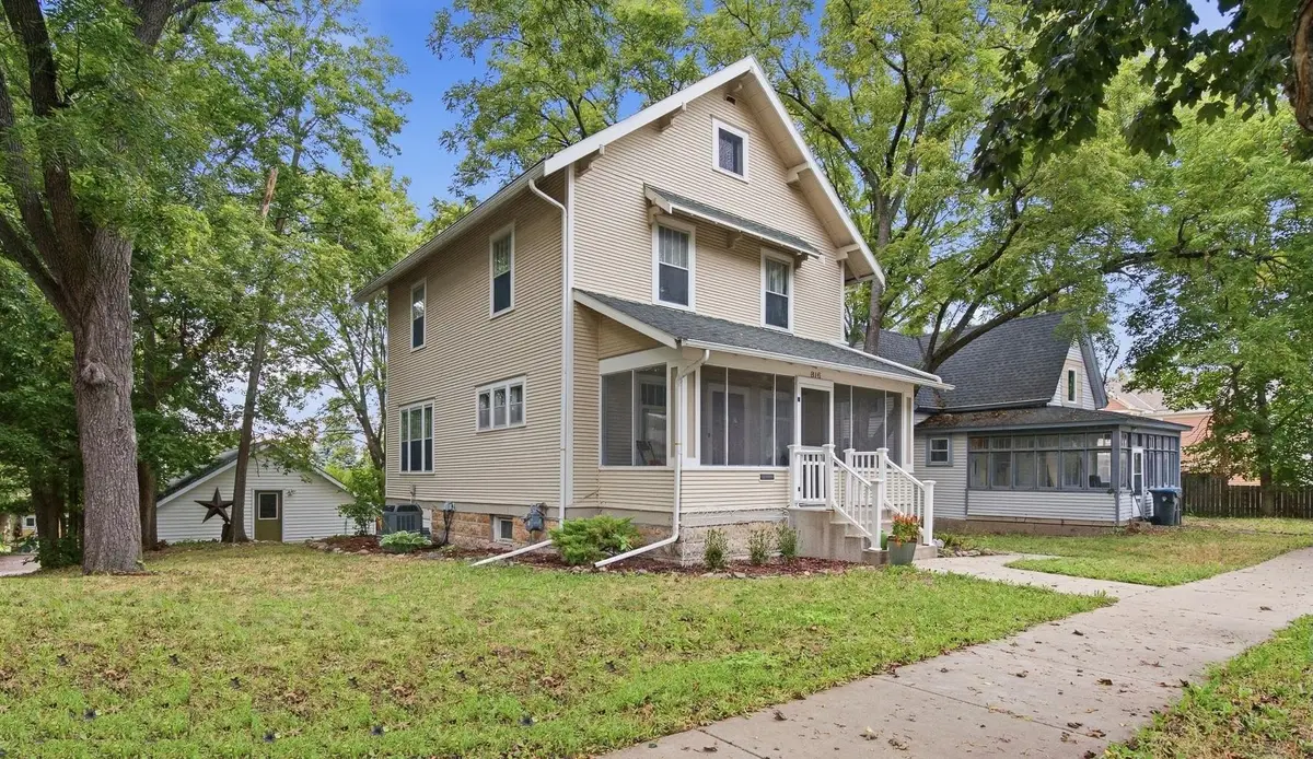 816 N 5th Street, Mankato, MN 56001 - #1