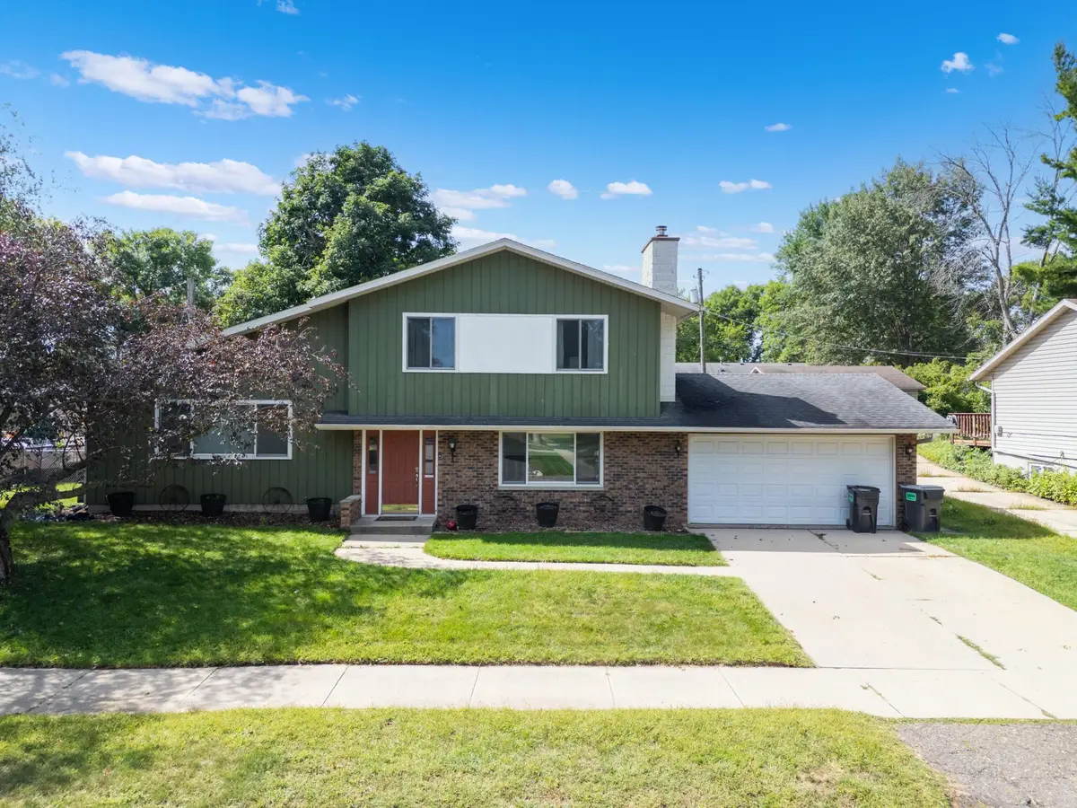 3421 15th Avenue Nw, Rochester, MN 55901 - #1