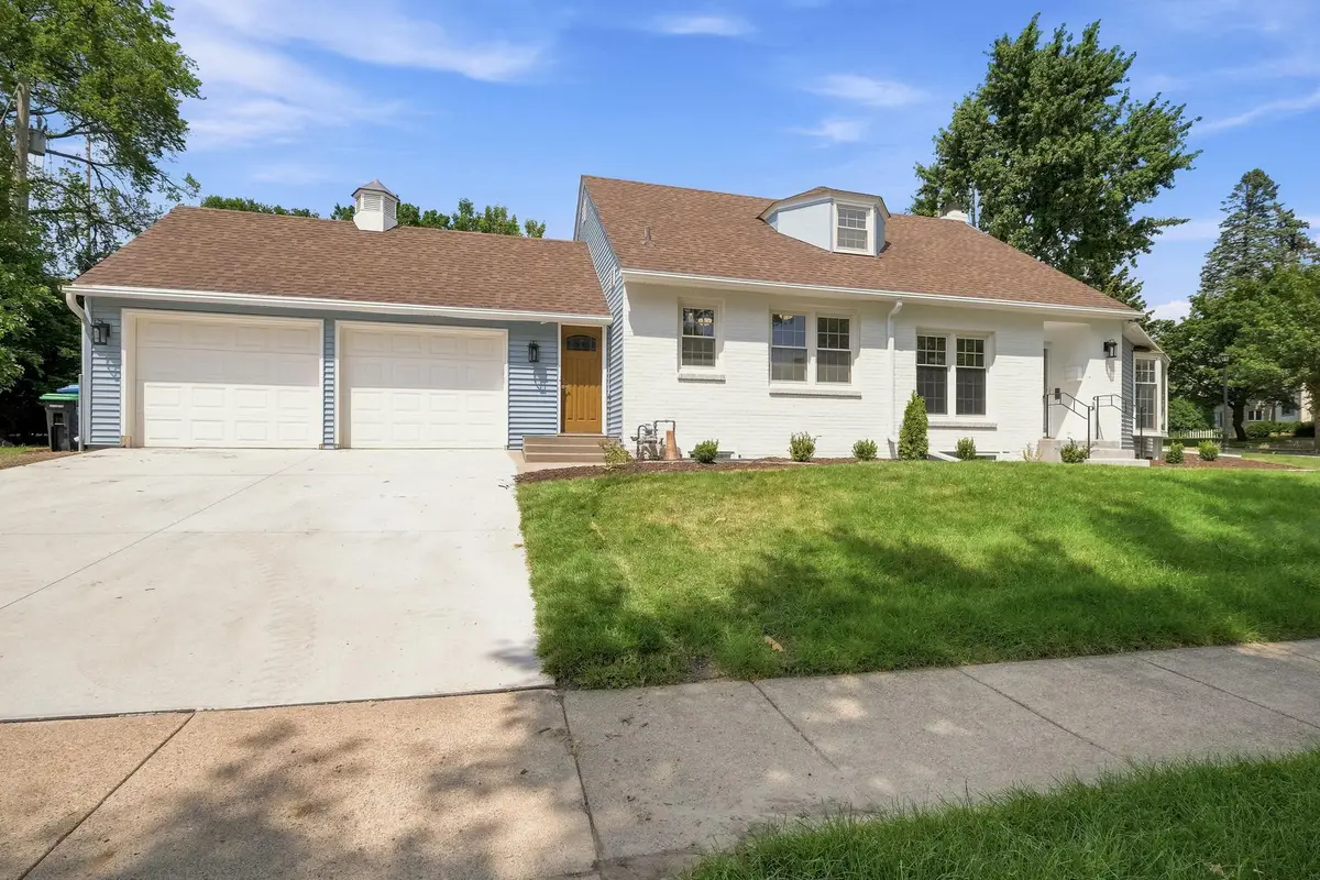4920 Sunnyside Road, Edina, MN 55424 - #1