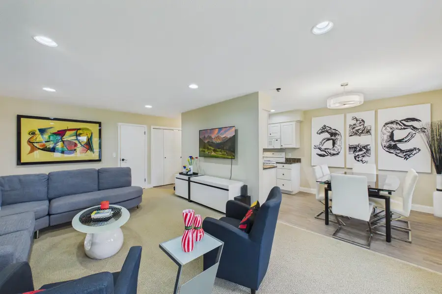 6005 Eden Prairie Road #210, Edina, MN 55436 - #2