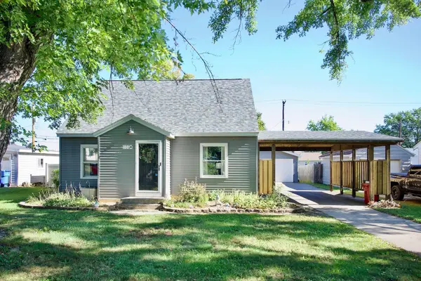1880 W 5th Street, Winona, MN 55987