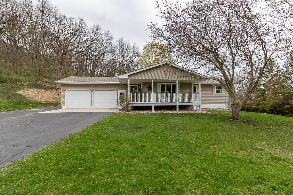 35425 Shakpays Cove Road, Kasota, MN 56050 - #1