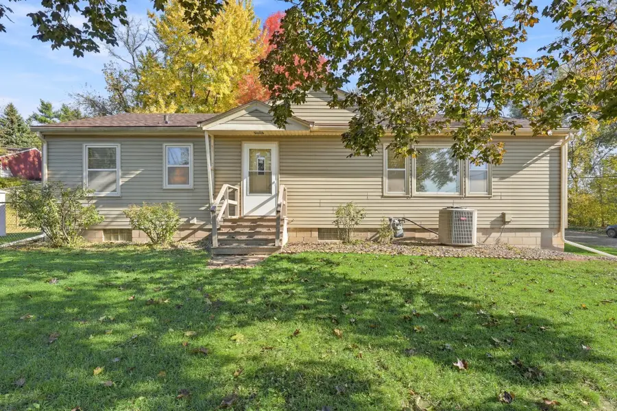 1566 Albemarle Street, Saint Paul, MN 55117 - #2