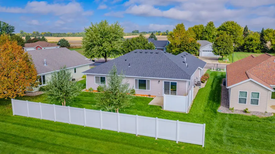 1621 19th Avenue Nw, Willmar, MN 56201 - #2